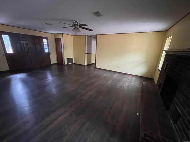 1824 Arabian Lane, Little Rock, AR 72206