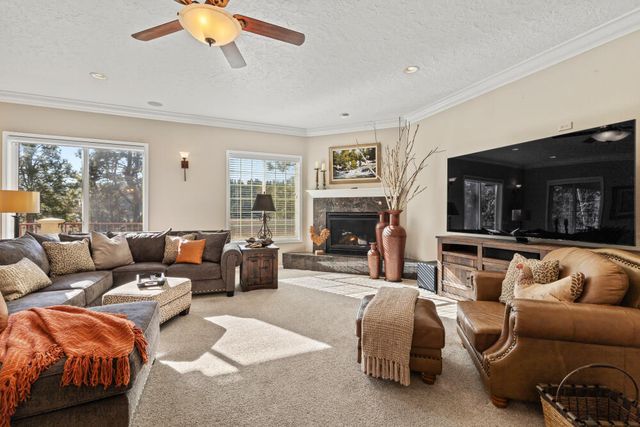 11810 Merganser Road, Klamath Falls, OR 97601