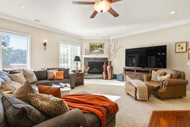 11810 Merganser Road, Klamath Falls, OR 97601