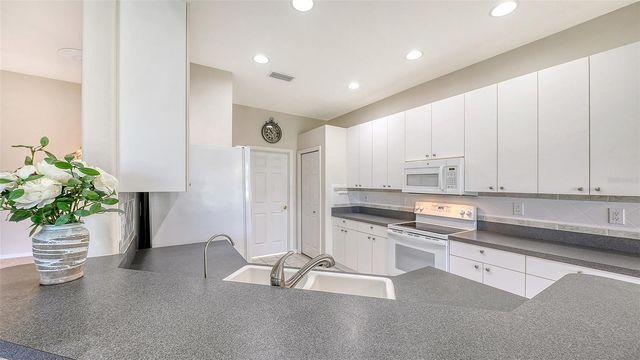 750 BACK NINE DRIVE, Venice, FL 34285
