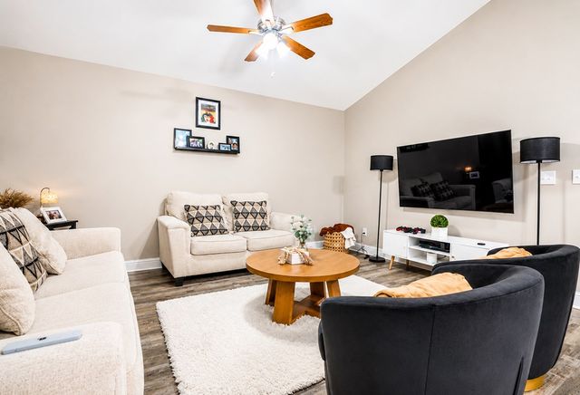 209 Roslyn Court, Dalton, GA 30721