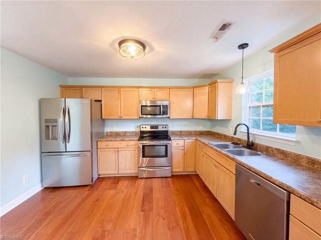 5450 Alamo Drive, Winston-salem, NC 27104