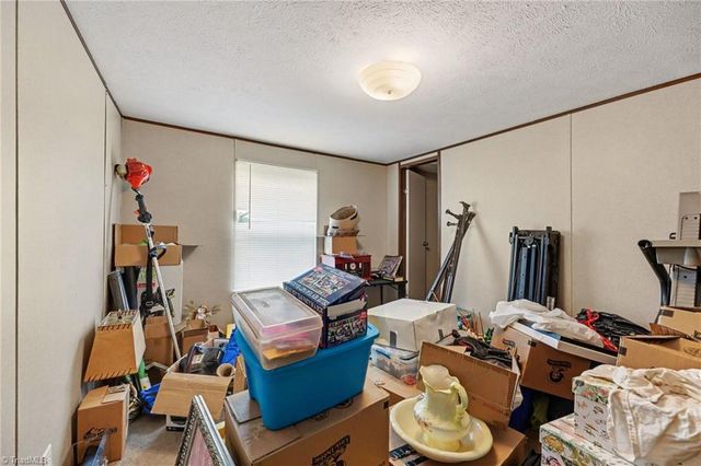 1679 Flat Shoals Road, King, NC 27021