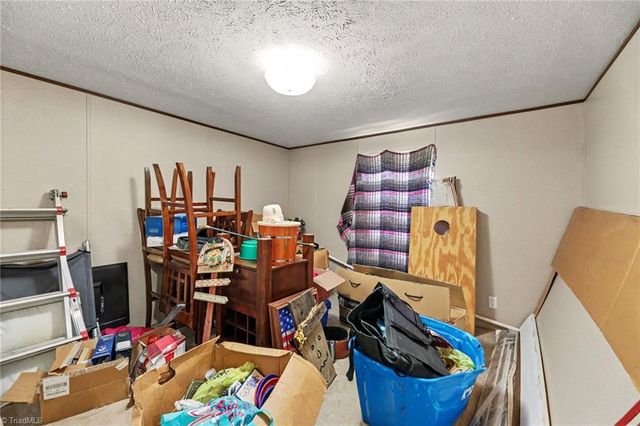 1679 Flat Shoals Road, King, NC 27021