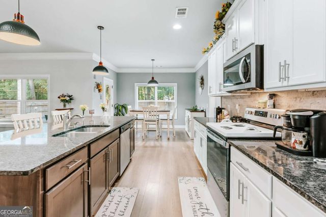 20 Woodbury Lane, Hull, GA 30646