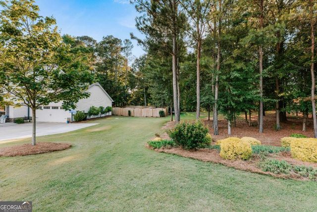 20 Woodbury Lane, Hull, GA 30646