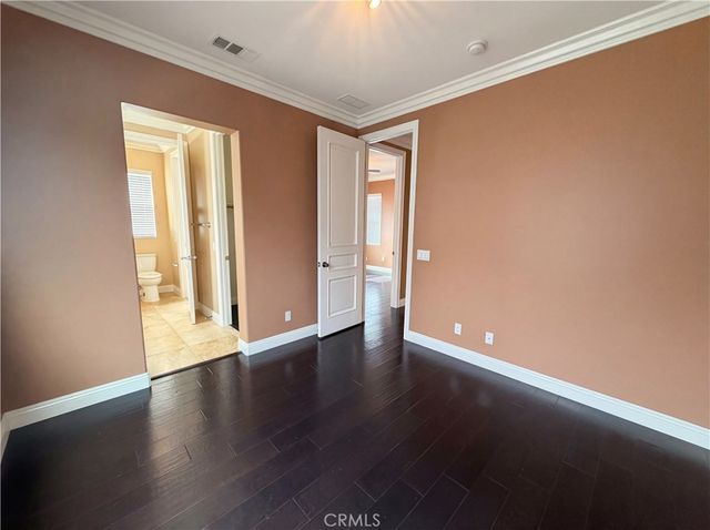 23 Plaza Modena, Lake Elsinore, CA 92532