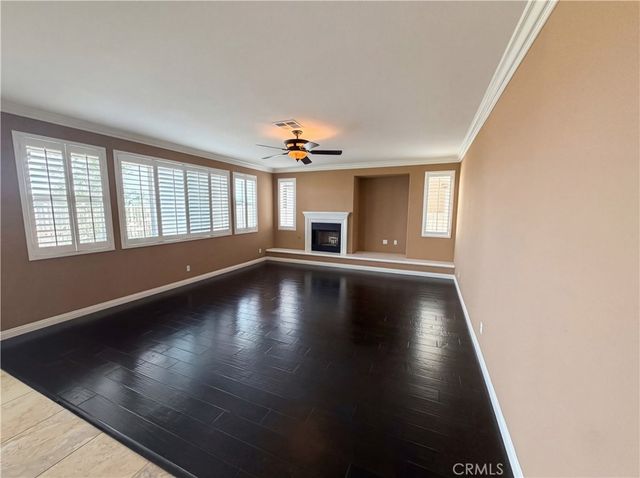 23 Plaza Modena, Lake Elsinore, CA 92532