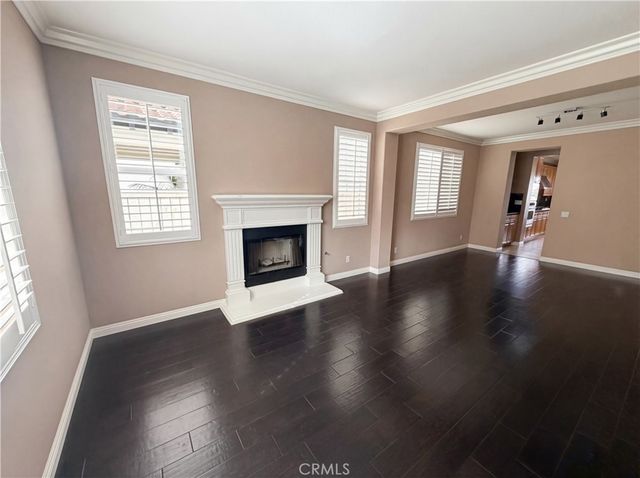 23 Plaza Modena, Lake Elsinore, CA 92532