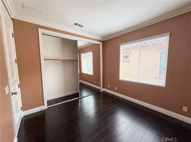 23 Plaza Modena, Lake Elsinore, CA 92532