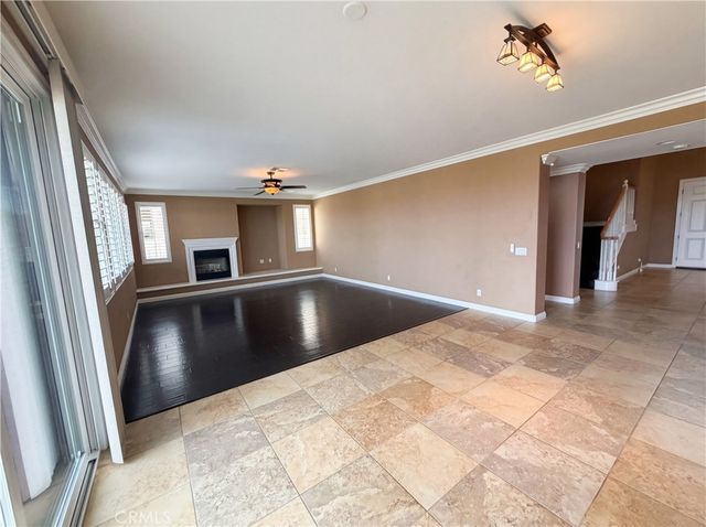 23 Plaza Modena, Lake Elsinore, CA 92532