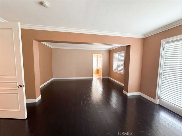 23 Plaza Modena, Lake Elsinore, CA 92532