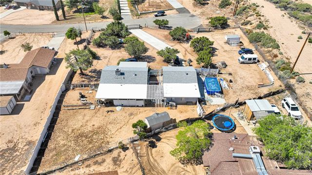 15558 Greenwood St, Hesperia, CA 92345