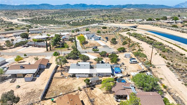 15558 Greenwood St, Hesperia, CA 92345