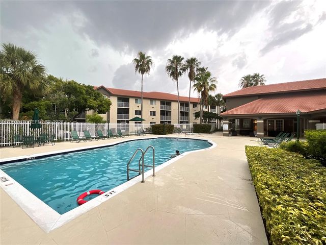 420 S Park Road 108, Hollywood, FL 33021