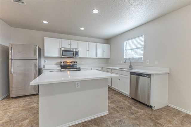 14844 Bell Manor Court, Balch Springs, TX 75180