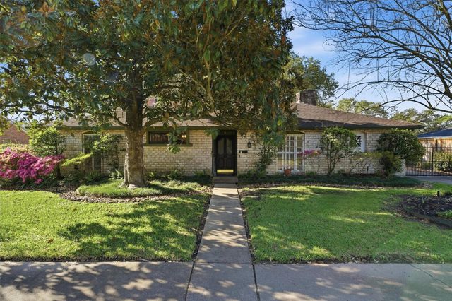 8511 Hornwood Drive, Houston, TX 77036