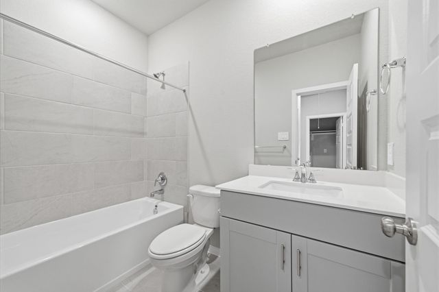 3109 Quiet Sunset Drive, Houston, TX 77080