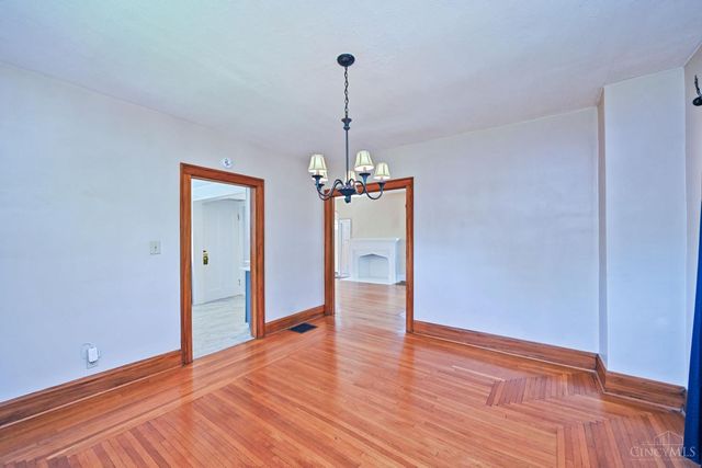 3944 Marburg Avenue, Cincinnati, OH 45209