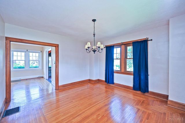 3944 Marburg Avenue, Cincinnati, OH 45209