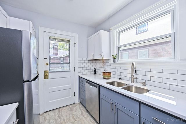 3944 Marburg Avenue, Cincinnati, OH 45209