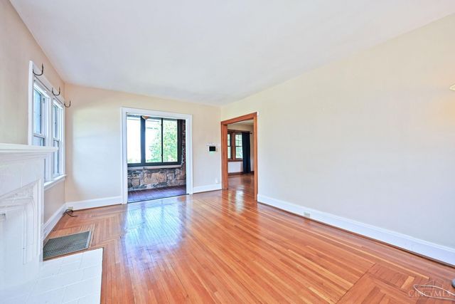 3944 Marburg Avenue, Cincinnati, OH 45209