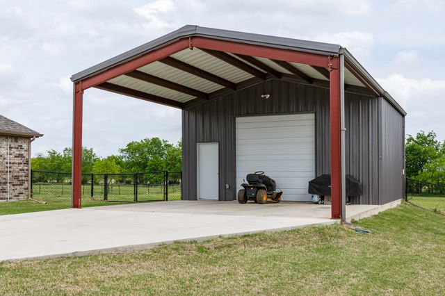 5465 Twin Pines Lane, Royse City, TX 75189