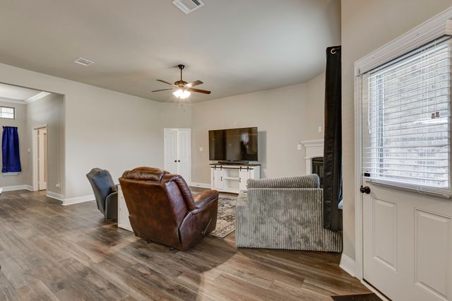 5465 Twin Pines Lane, Royse City, TX 75189