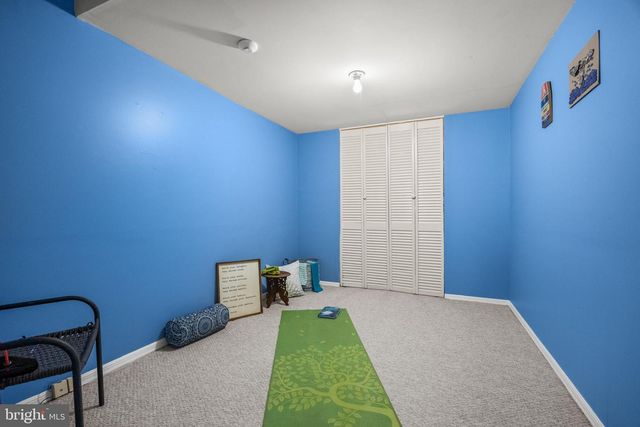 404-B SAXONY DR, Mount Laurel, NJ 08054