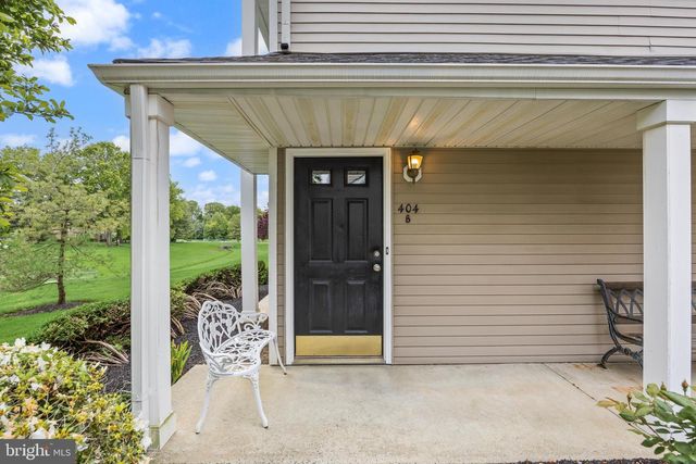 404-B SAXONY DR, Mount Laurel, NJ 08054