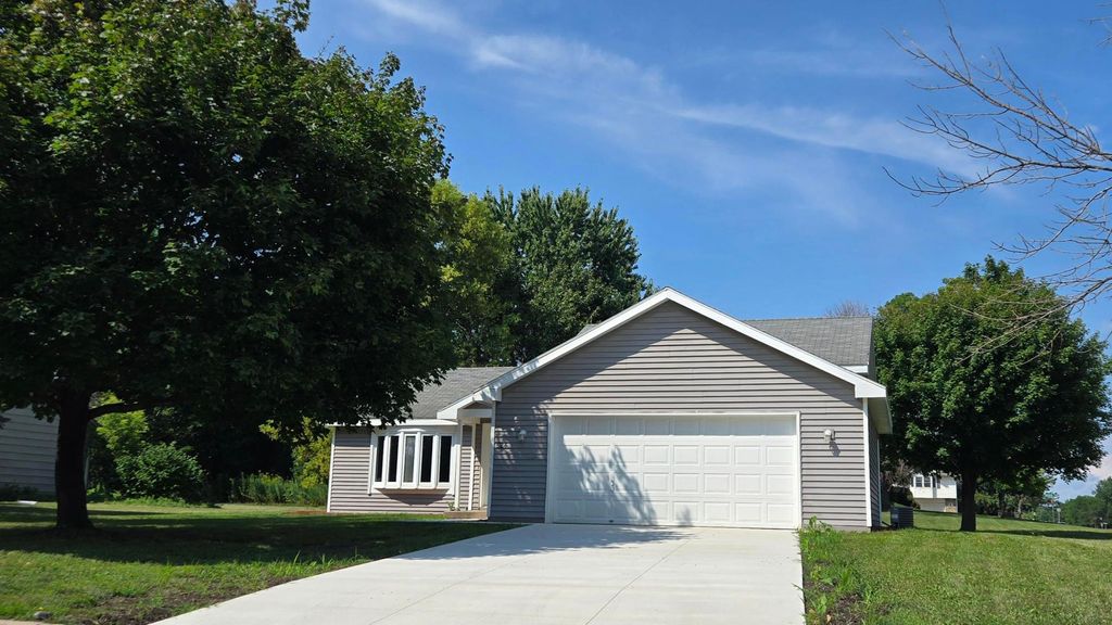 524 Wood Way, Burnsville, MN 55337 — photo 2