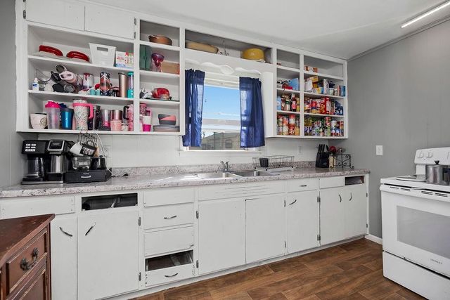 600 E Grandriver Street, Clinton, MO 64735