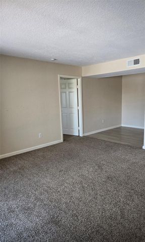 8100 Creekbend Drive 138, Houston, TX 77071