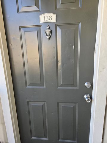 8100 Creekbend Drive 138, Houston, TX 77071