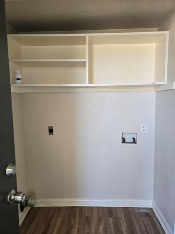 8100 Creekbend Drive 138, Houston, TX 77071