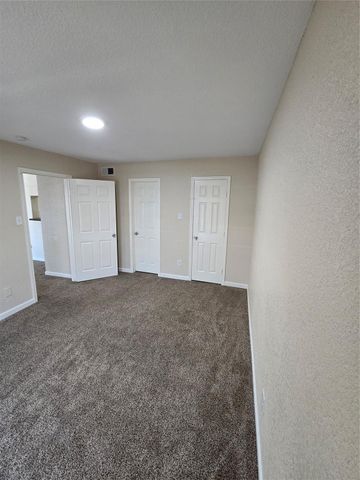 8100 Creekbend Drive 138, Houston, TX 77071