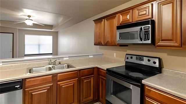 1270 -1274 Trinity Drive, Fayetteville, AR 72704