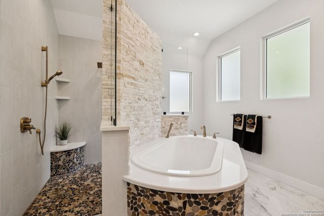 929 Coolabah, New Braunfels, TX 78132