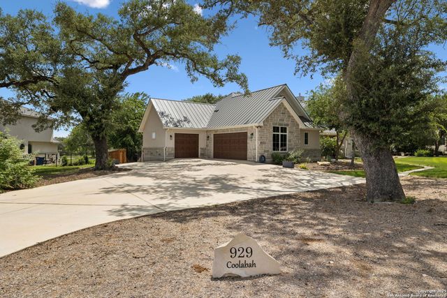 929 Coolabah, New Braunfels, TX 78132