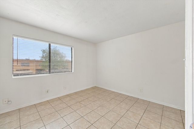 3301 Monroe Street NE UNIT H84, Albuquerque, NM 87110