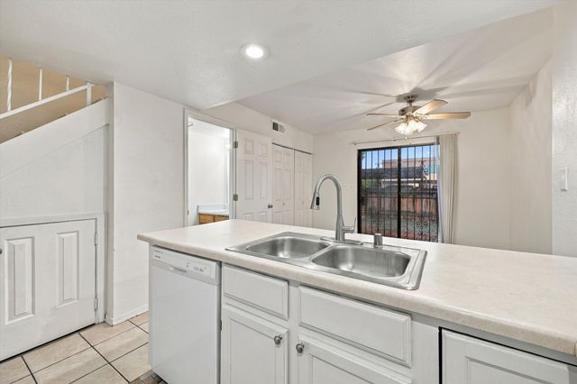 3301 Monroe Street NE UNIT H84, Albuquerque, NM 87110