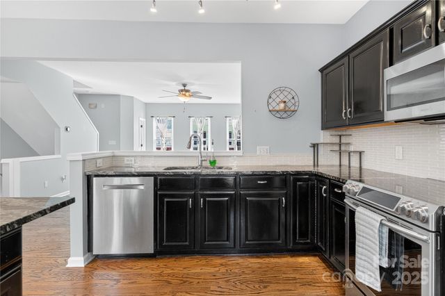 3018 Castleberry Court, Charlotte, NC 28209