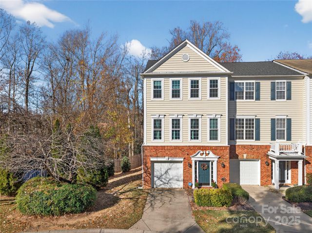 3018 Castleberry Court, Charlotte, NC 28209