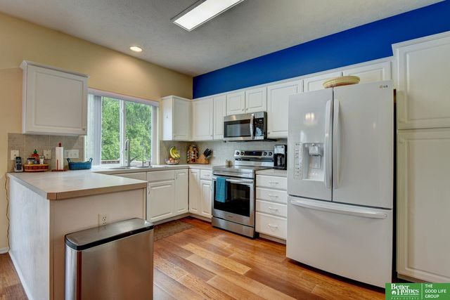 15106 Fowler Avenue, Omaha, NE 68116