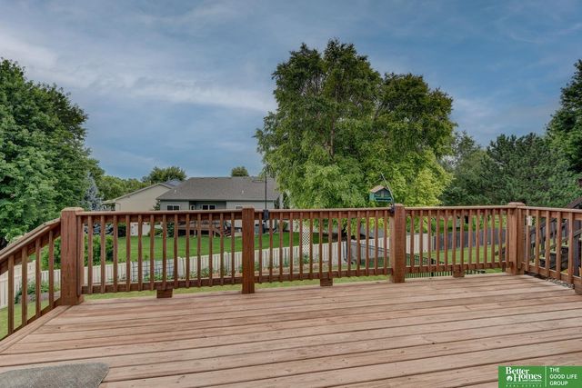 15106 Fowler Avenue, Omaha, NE 68116