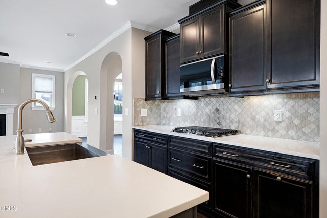 1713 Yateley Lane, Apex, NC 27502