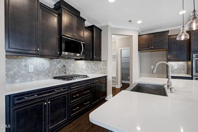 1713 Yateley Lane, Apex, NC 27502