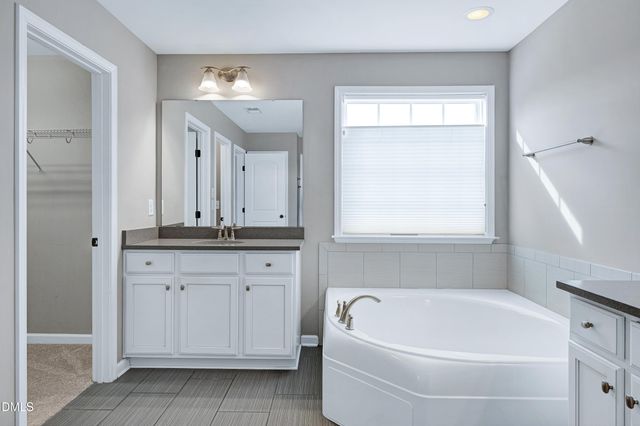 1713 Yateley Lane, Apex, NC 27502