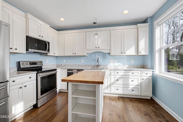 1713 Yateley Lane, Apex, NC 27502