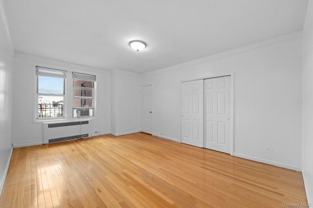 114-06 Queens Blvd D9, Forest Hills, NY 11375